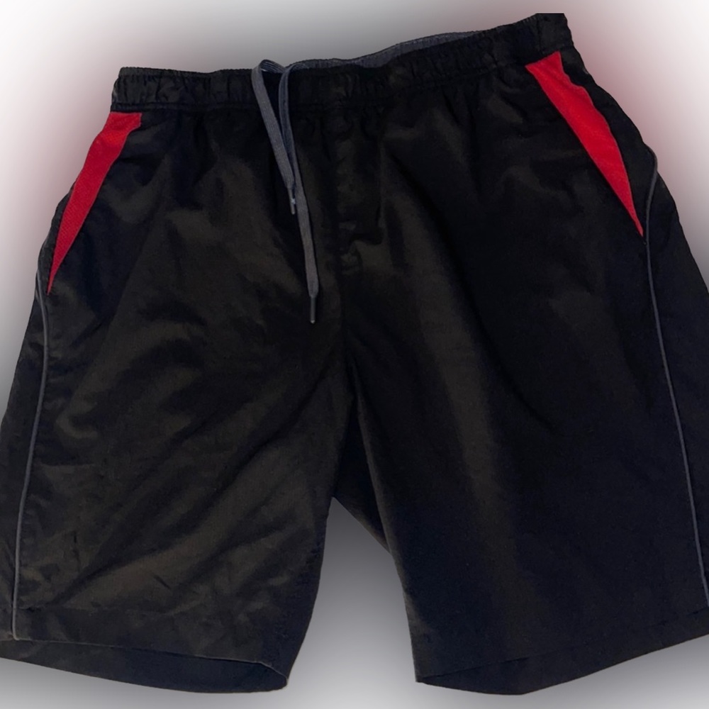 Black Zeroxposur Shorts Large